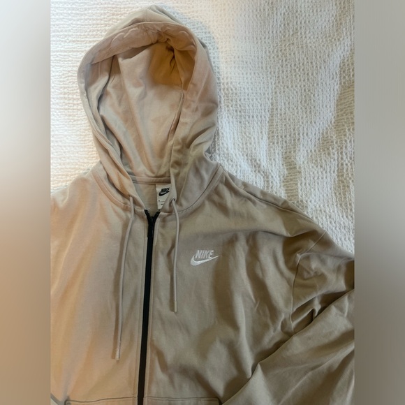 Nike Wide Sleeve Cream and Black Zip Up - Picture 4 of 7